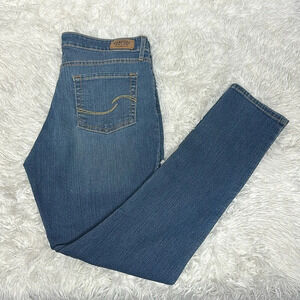 Levi Signature The Skinny Jeans Sz12